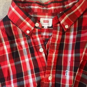 Red Plaid Levi’s Mens Button Down Shirt